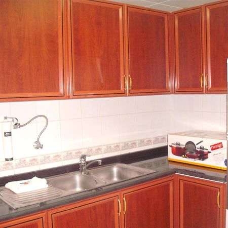 Abu Dhabi Plaza Hotel Apartments Εξωτερικό φωτογραφία