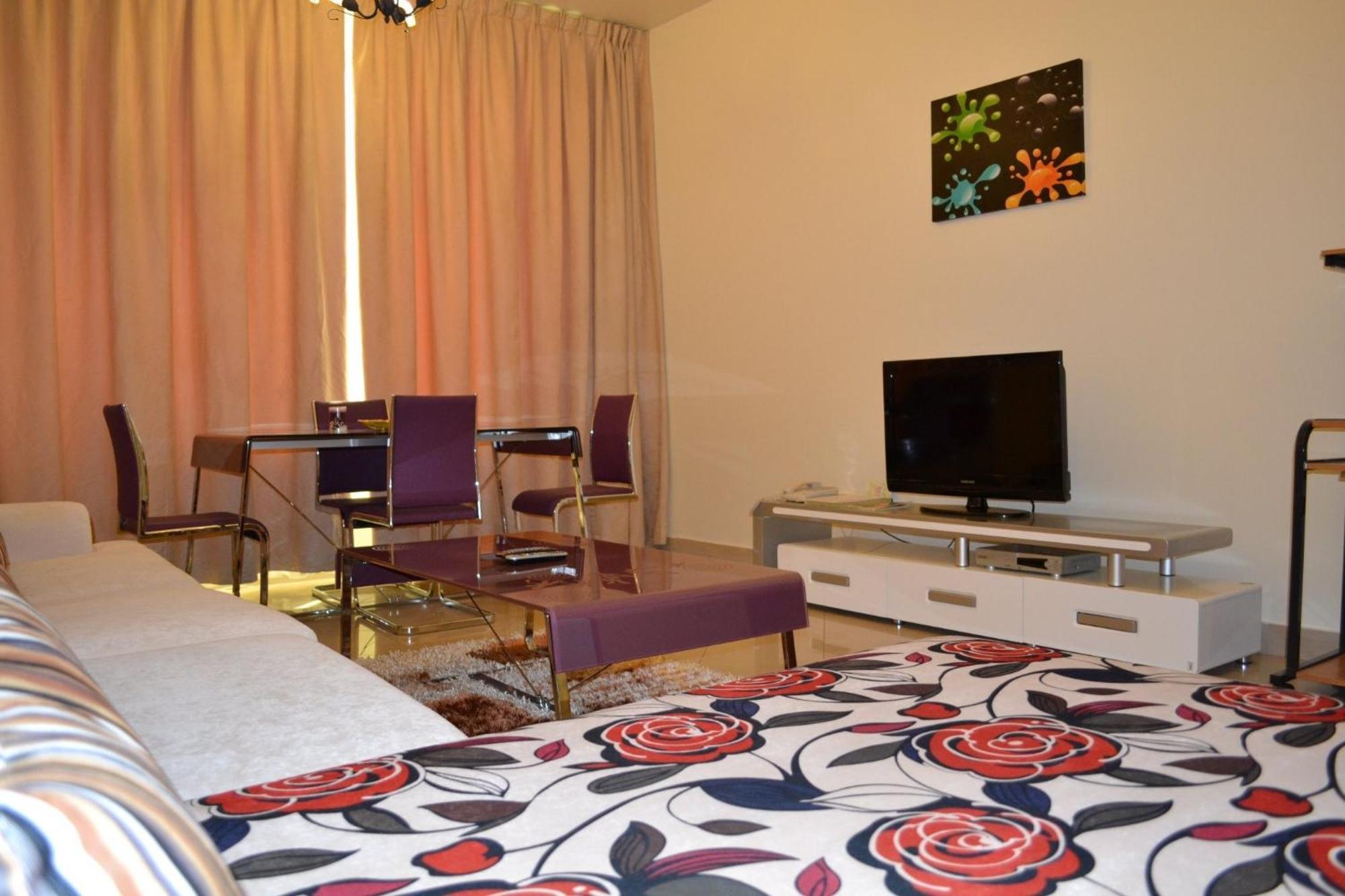Abu Dhabi Plaza Hotel Apartments Εξωτερικό φωτογραφία