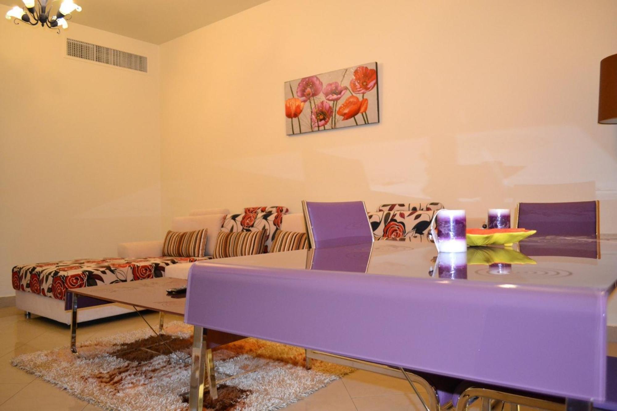 Abu Dhabi Plaza Hotel Apartments Εξωτερικό φωτογραφία