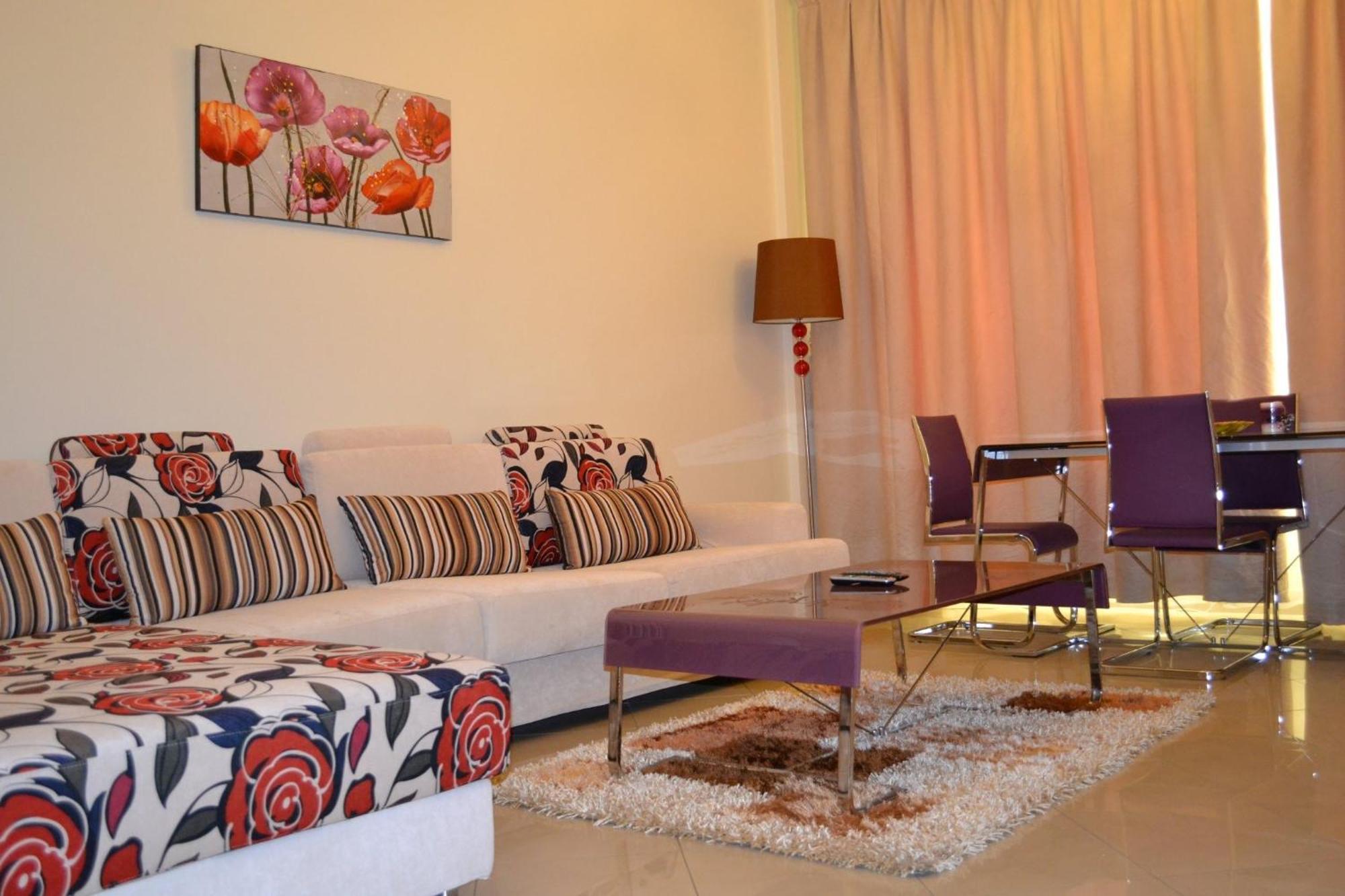 Abu Dhabi Plaza Hotel Apartments Εξωτερικό φωτογραφία