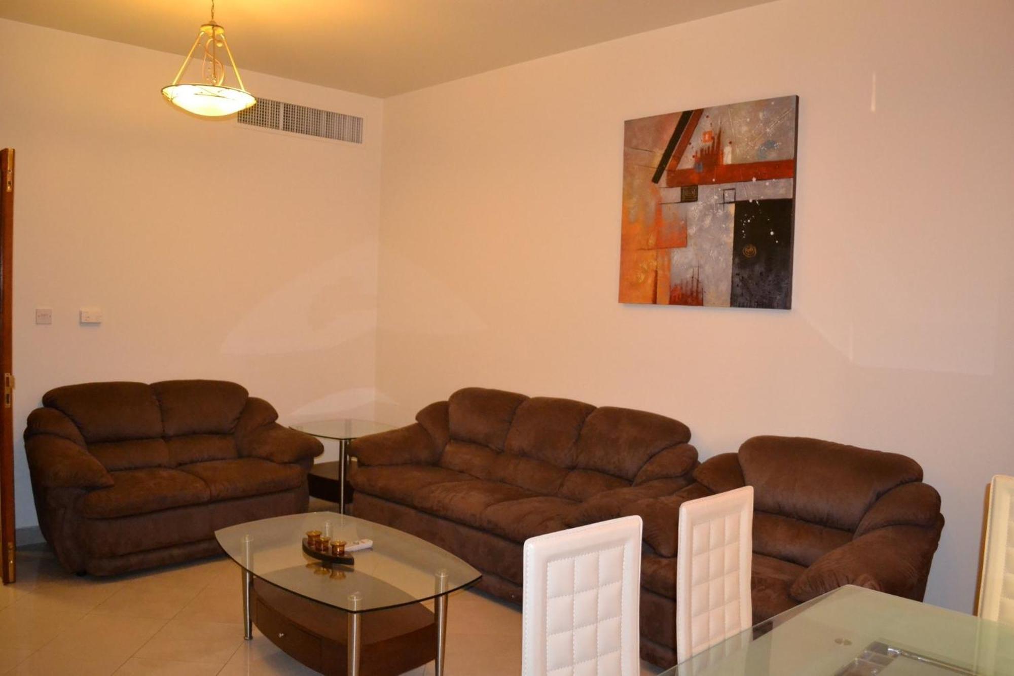 Abu Dhabi Plaza Hotel Apartments Εξωτερικό φωτογραφία