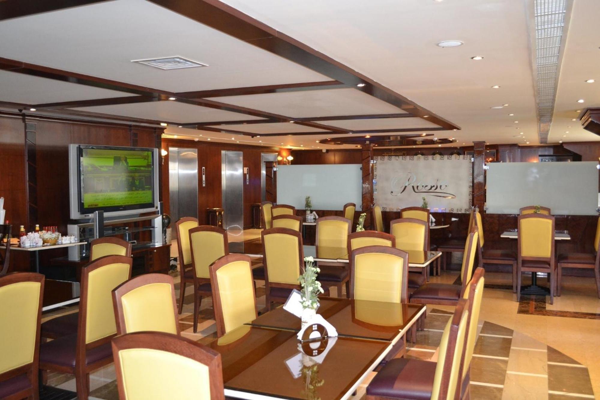 Abu Dhabi Plaza Hotel Apartments Εξωτερικό φωτογραφία