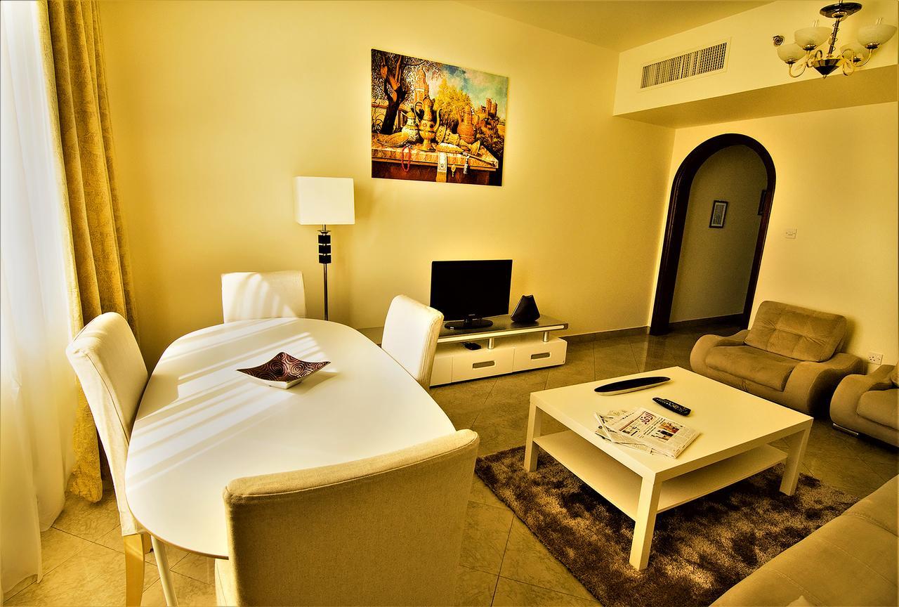 Abu Dhabi Plaza Hotel Apartments Εξωτερικό φωτογραφία